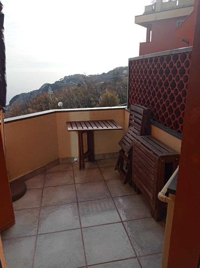 Casa Baia Azzurra Apartment Bergeggi Exterior foto