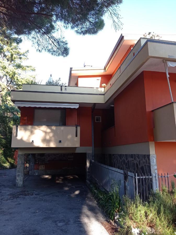 Casa Baia Azzurra Apartment Bergeggi Exterior foto